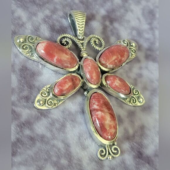 Norwegian Thulite Dragonfly Pendant - Picture 2 of 9